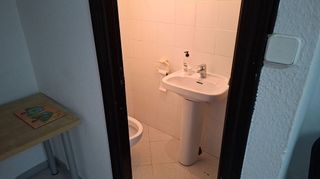 Local comercial en alquiler en Zona Hispanidad-Vivar Téllez en Vélez-Málaga