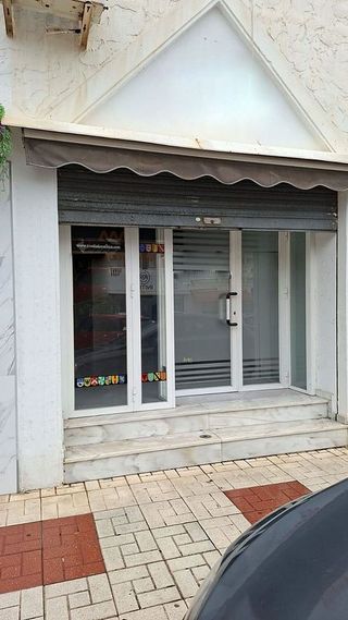 Local comercial en alquiler en Zona Hispanidad-Vivar Téllez en Vélez-Málaga