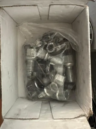 Neumático y llanta de coche R15