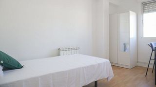 Piso en alquiler en Juan de la Cierva en Getafe