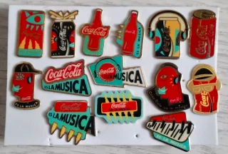 Lote 14 pins Coca-Cola