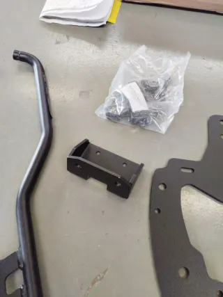 Parrilla BMW G310R (17-25) SR5125 Givi