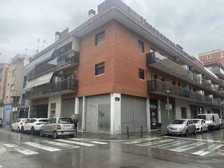 Local comercial en alquiler en Gorg - Pep Ventura en Badalona