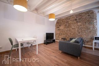 Estudio en alquiler en El Gòtic en Barcelona