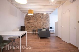 Estudio en alquiler en El Gòtic en Barcelona
