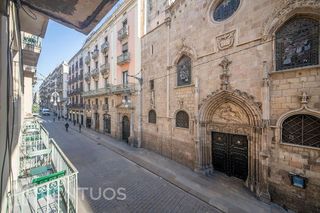 Estudio en alquiler en El Gòtic en Barcelona