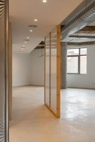 Oficina en alquiler en La Marina de Port en Barcelona