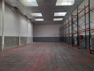 Nave industrial en alquiler en Viladecavalls