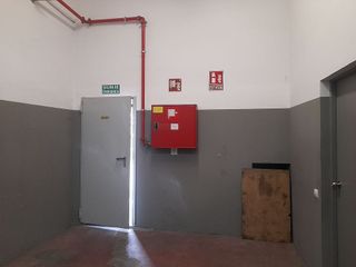 Nave industrial en alquiler en Viladecavalls