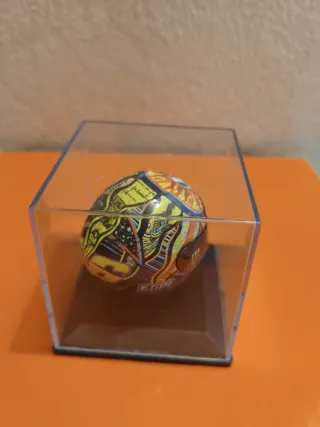 Casco Mini Valentino Rossi AGV 2009