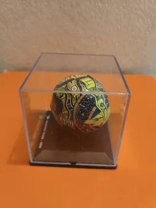 Casco Mini Valentino Rossi AGV 2009