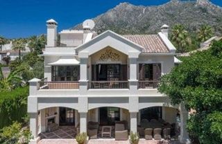 Chalet en alquiler en Nagüeles Alto en Marbella
