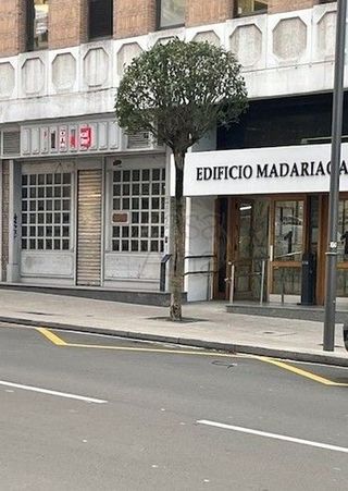 Local comercial en alquiler en San Pedro de Deusto-La Ribera en Bilbao
