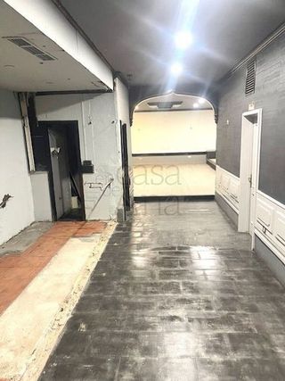 Local comercial en alquiler en San Pedro de Deusto-La Ribera en Bilbao