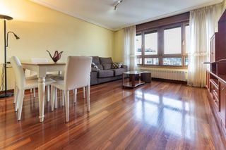 Piso en alquiler en Natahoyo en Gijón