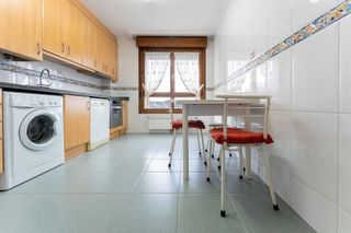 Piso en alquiler en Natahoyo en Gijón