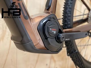 Focus Jarifa2 6.8 Nine BRN Shimano Deore 2023