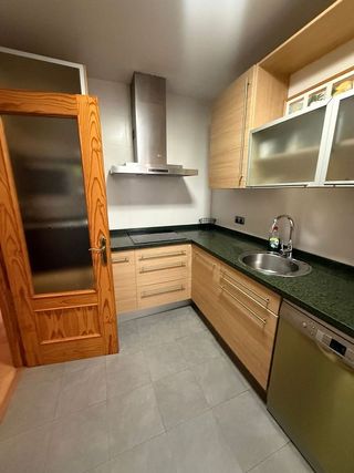 Piso en alquiler en Teatinos en Málaga