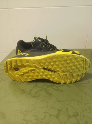 Zapatillas Scott Kinabalu RC Negras y Amarillas