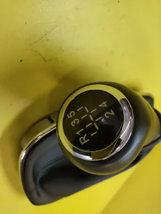 POMO + FUNDA PALANCA CAMBIOS OPEL CORSA D 5V