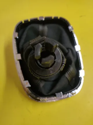 POMO + FUNDA PALANCA CAMBIOS OPEL CORSA D 5V