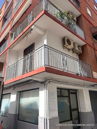 Local comercial en venta en Zona Concordia en Burjassot