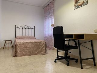 Piso en venta en Ciudad Jardín - Zoco en Córdoba