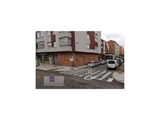 Local comercial en venta en La Vega - Oteruelo en León