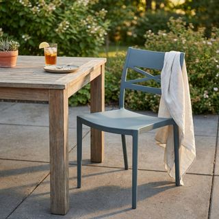 Sedia Moderna da Esterno in Polipropilene Blu