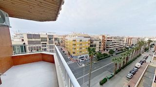 Piso en venta en  El Acequión - Los Naúfragos en Torrevieja