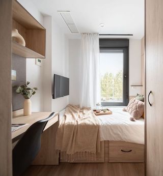 Estudio en alquiler en Eixample Nord – La Devesa en Girona