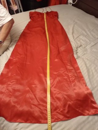 Vestido de fiesta satén rojo Santiago Sanchez