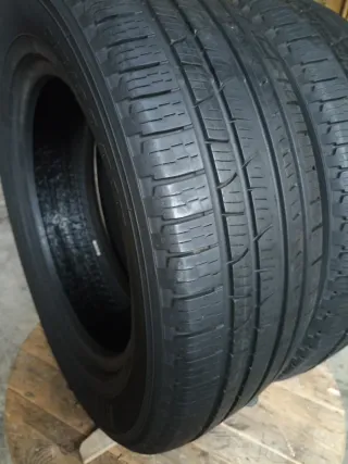 Vendo 2 Neumáticos en perfecto estado