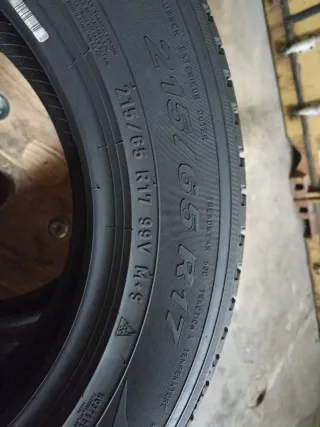 Vendo 2 Neumáticos en perfecto estado