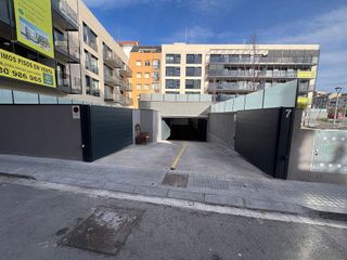 Garaje en alquiler en Centre - Joan Prim en Granollers