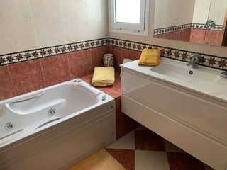 Piso en alquiler en Los Naranjos - Las Brisas en Marbella