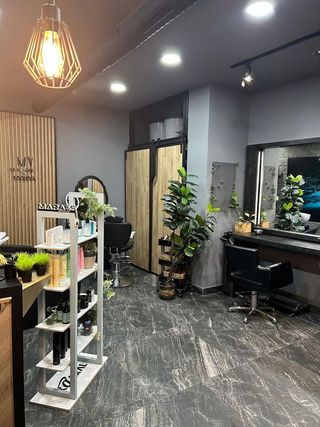 Local comercial en alquiler en Avda de Madrid - Pº de la Estación en Jaén