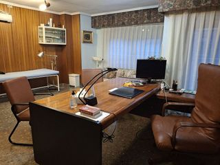 Oficina en alquiler en Silla