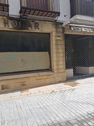 Local comercial en alquiler en Baeza