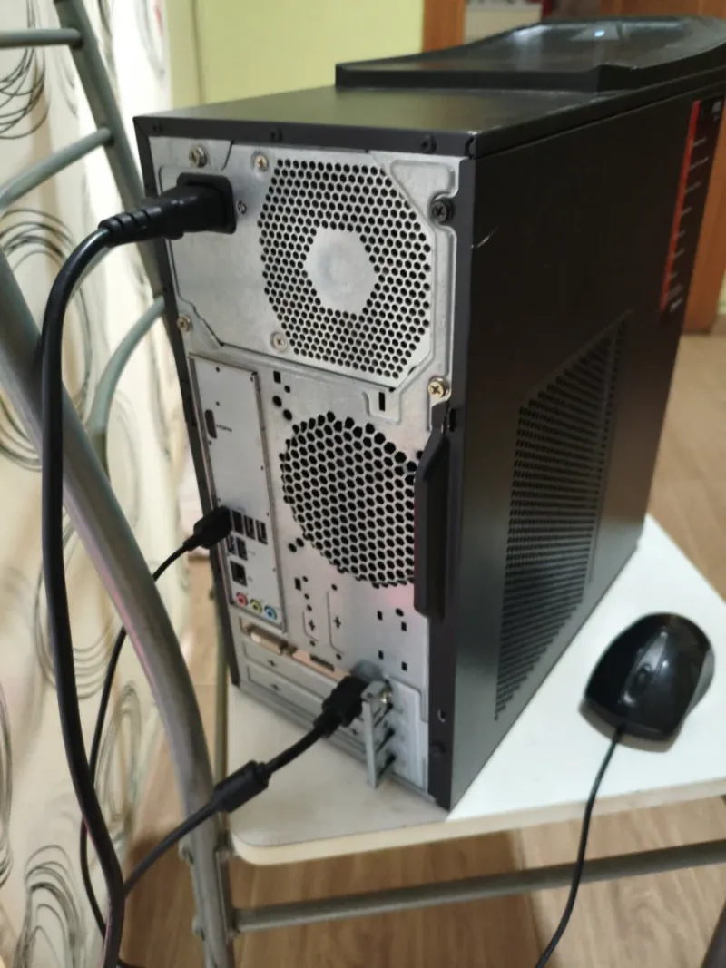 Acer Nitro N50-600 PC Gaming Negra/Roja afbeelding 3