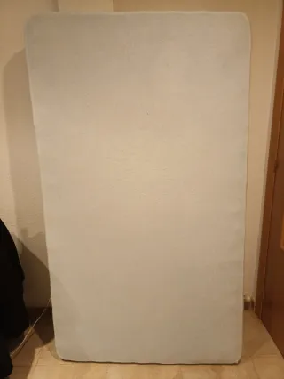 Colchón 180x100 + Somier + Patas