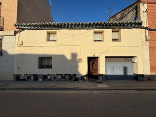 Terreno en venta en Utebo