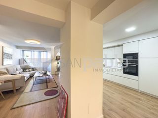 Piso en venta en Plaza España - Villa Pilar - Reyes Católicos - Vadillos en Burgos