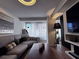 Piso en venta en Plaza España - Villa Pilar - Reyes Católicos - Vadillos en Burgos