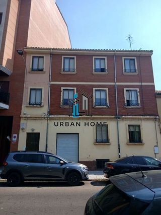 Edificio en venta en Las Eras de Renueva en León