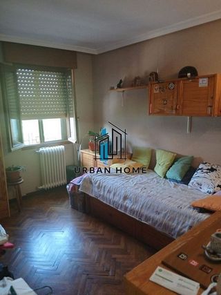 Edificio en venta en Las Eras de Renueva en León