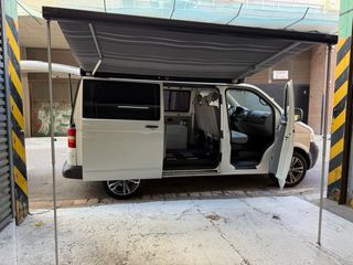 Volkswagen Transporter T5 2006