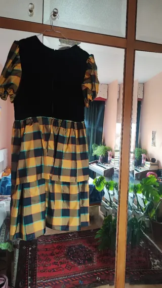 Vestido hecho a mano terciopelo y cuadros escocese