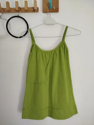 Camiseta de tirantes verde