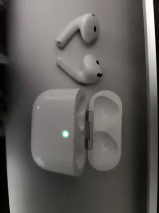 Auriculares Apple AirPods 4 Branco